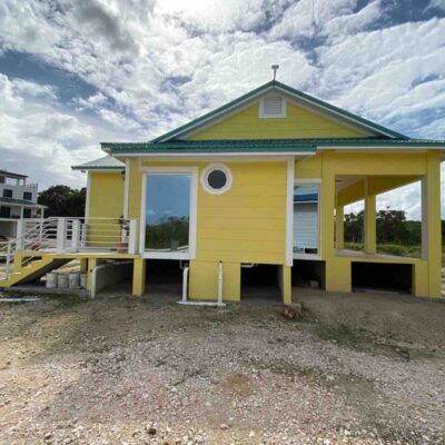 PARCEL NO. 1090 INSIDE THE SEASIDE SUBDIVISION KNOWN AS ORCHID BAY, COROZAL DISTRICT: