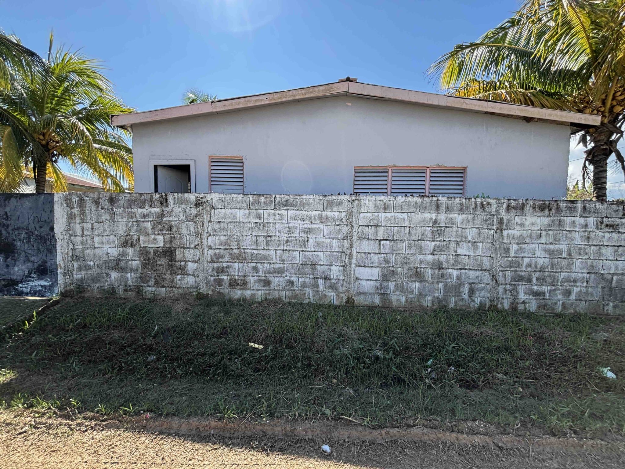 PARCEL NO. 749. DIEGO STREET NEAR ITS INTERSECTION WITH STANN AVENUE, ST. MARTIN DE PORRES WEST, BELIZE DISTRICT: - Image 3