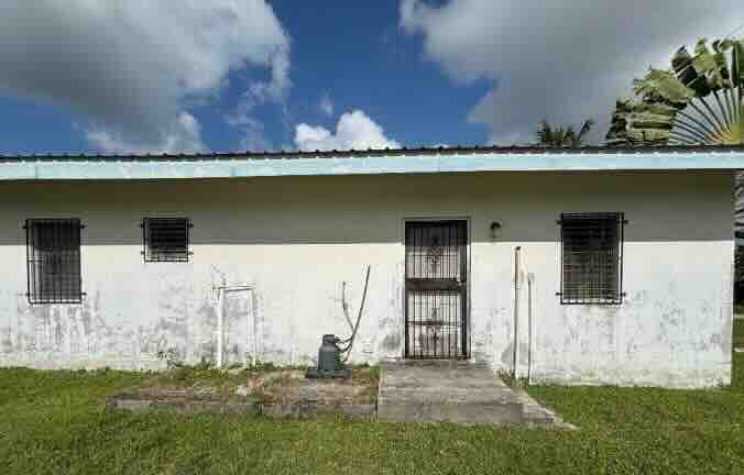 PARCEL NO. 7027 LOS LAGOS AREA, LADYVILLE, BELIZE DISTRICT: - Image 7