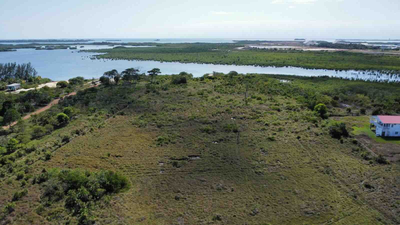 LOT NO. 3 SITUATE SOUTH OF INDEPENDENCE VILLAGE AND ALONG THE PLACENCIA LAGOON, STANN CREEK DISTRICT: - Image 6